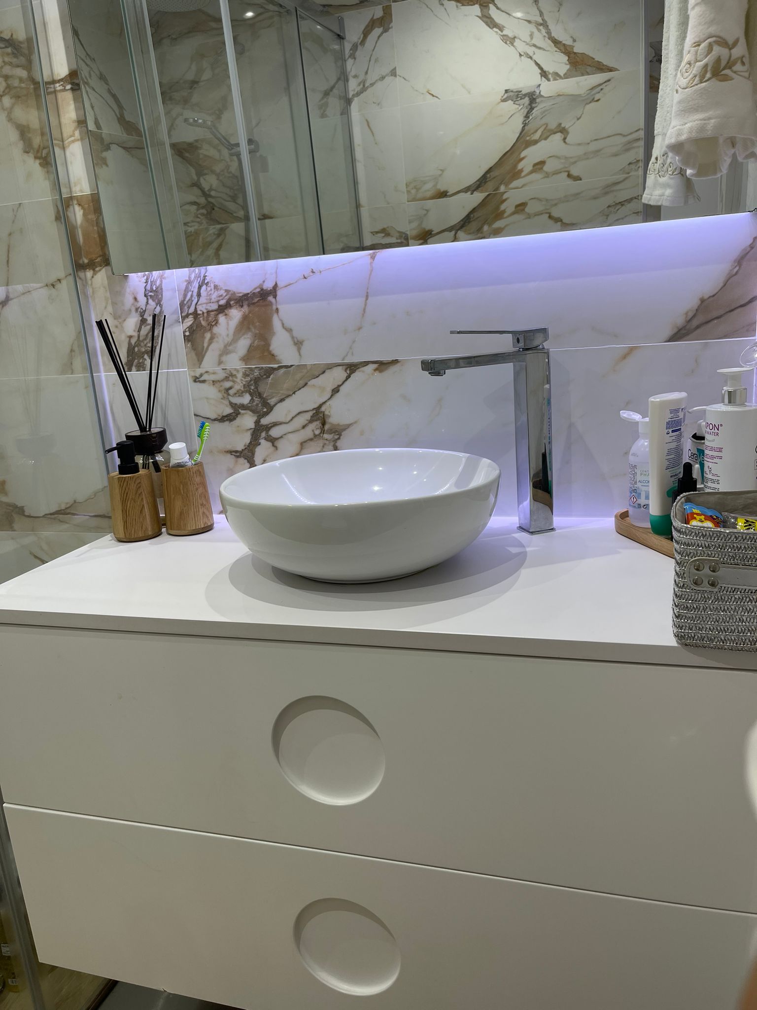 ESPECTACULAR APARTAMENTO REFORMADO EN GUADALMINA ALTA – LISTO PARA ENTRAR A VIVIR