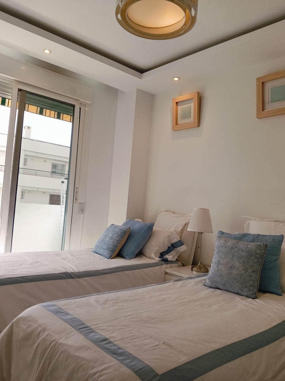 ESPECTACULAR APARTAMENTO REFORMADO EN GUADALMINA ALTA – LISTO PARA ENTRAR A VIVIR