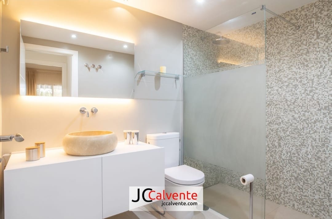 Magnífico apartamento en la urbanización Marina Banús
