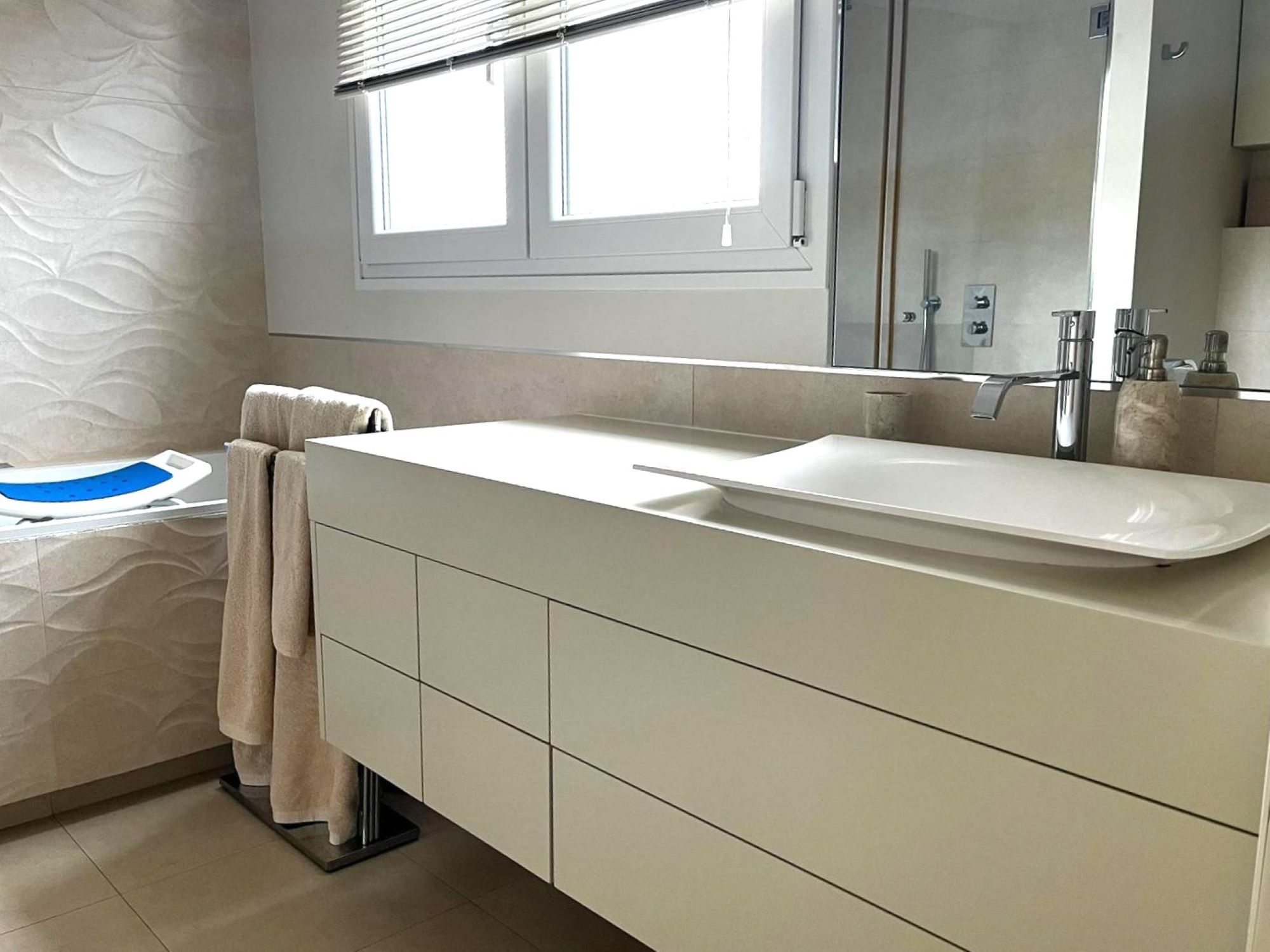 Apartamento excepcional Frente al mar y Cerca del Centro